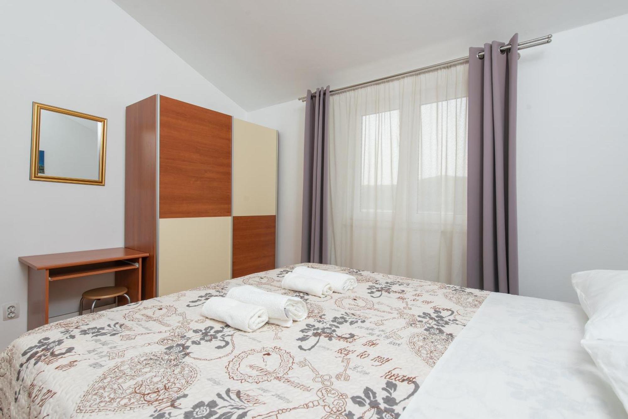 Apartments Iva Marina Extérieur photo
